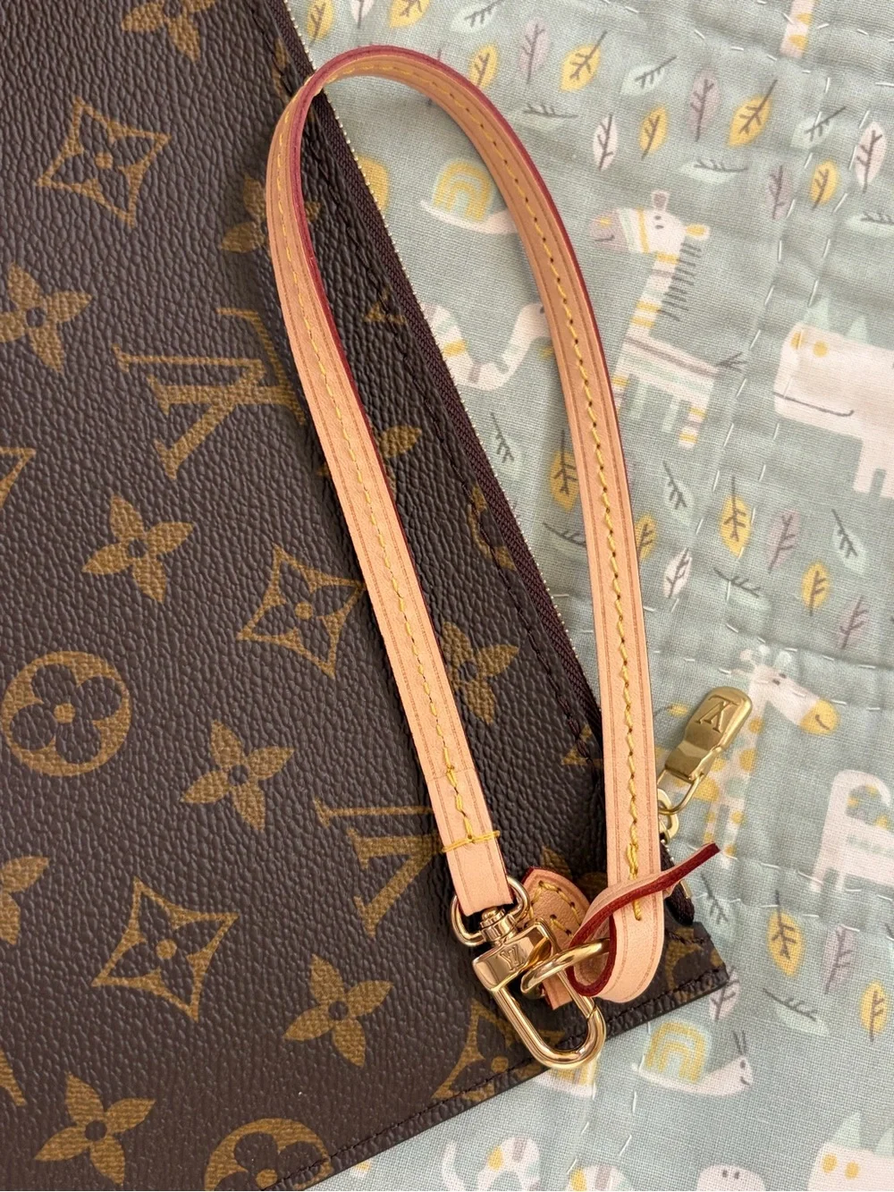 Louis Vuitton like new